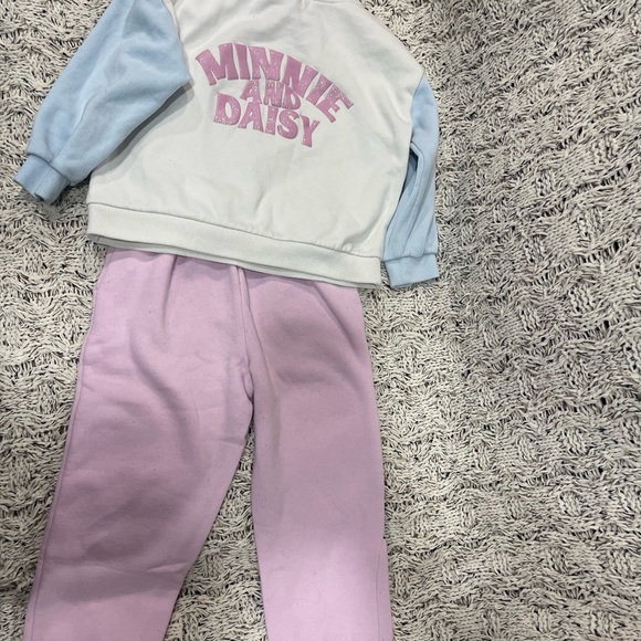 Disney Pink and Blue Kids Matching Set - Picture 10 of 11